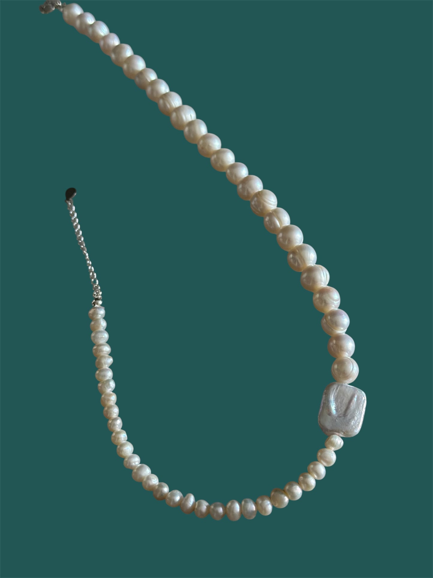 Minimalist side Pearl Necklace