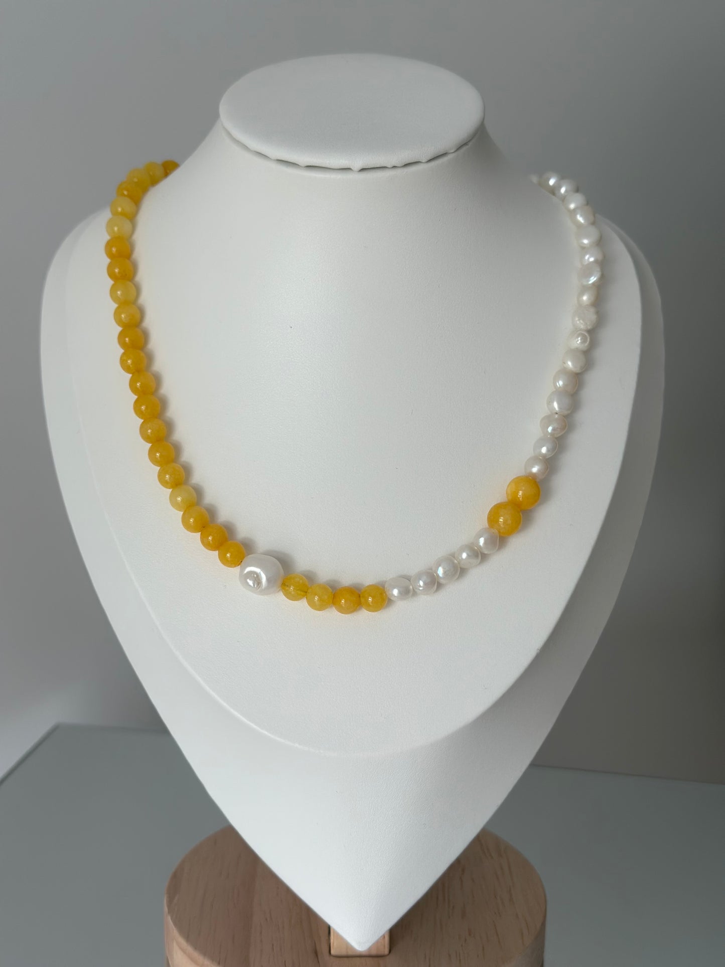 Yellow Jade Pearl Necklace