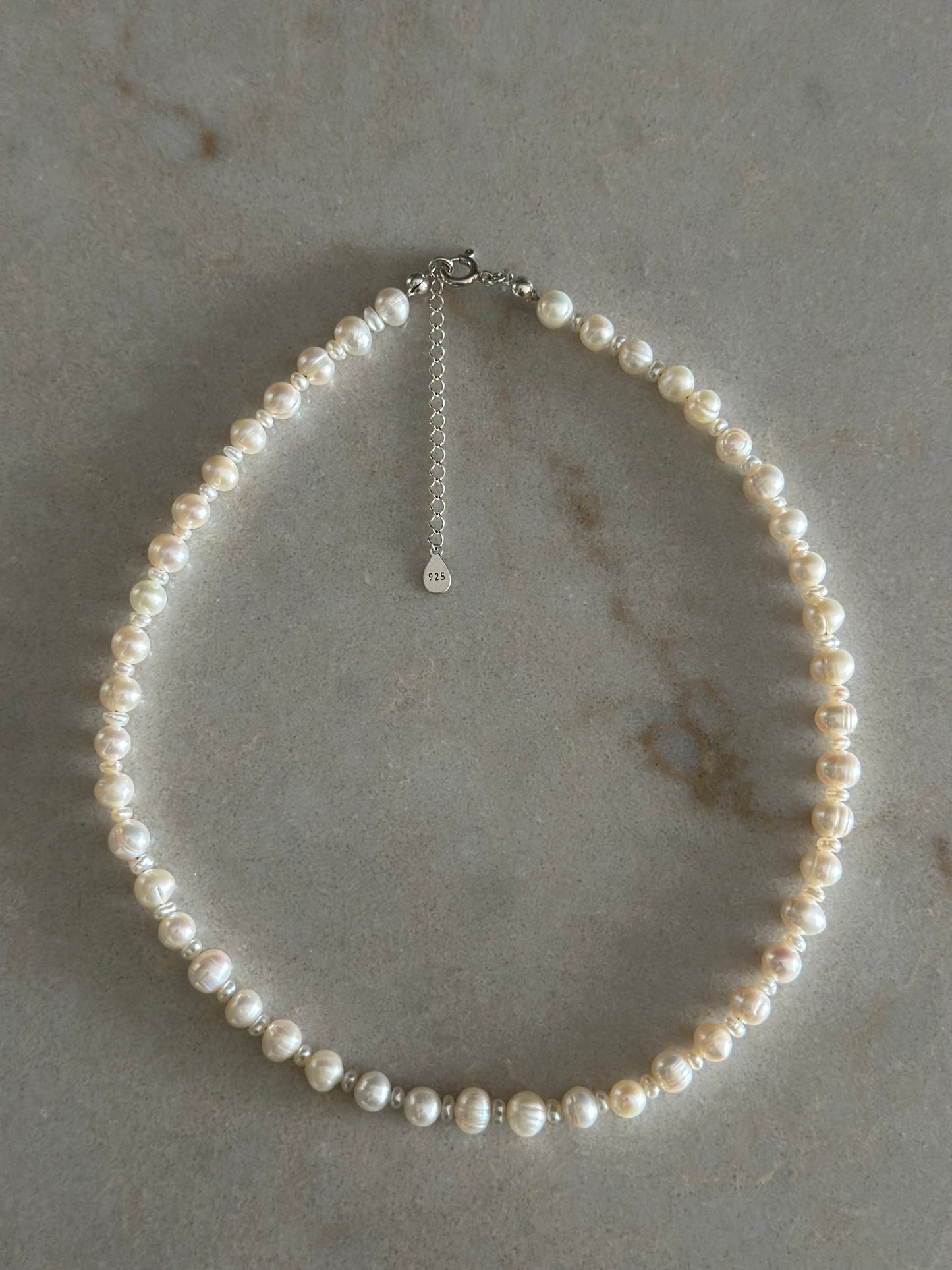 Everyday Glow Pearl Necklace