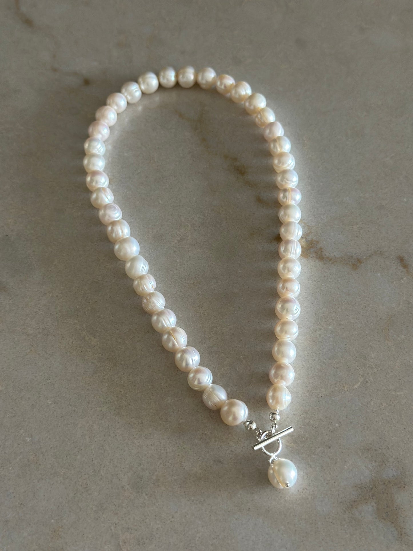 Bold Pearl Silver Chain