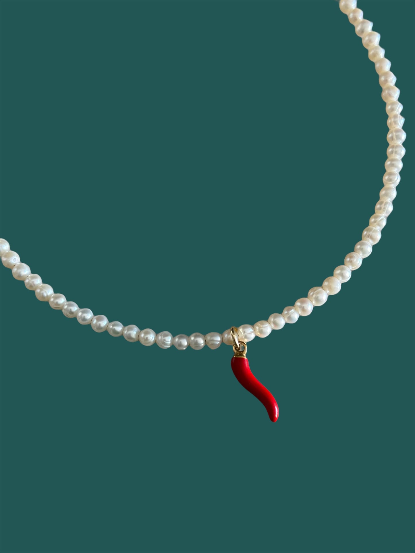 Baby Chilli Round Pearls Necklace