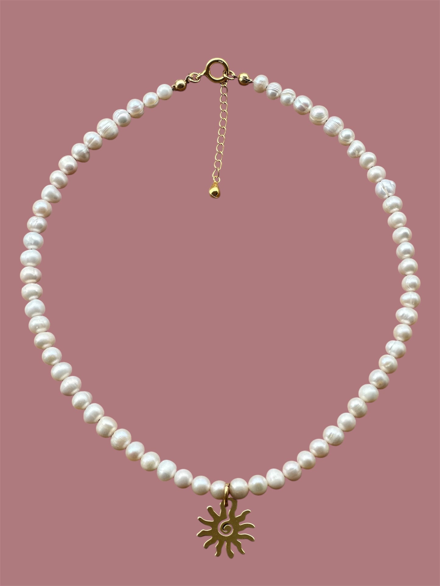 Sun Lover Necklace on Gold