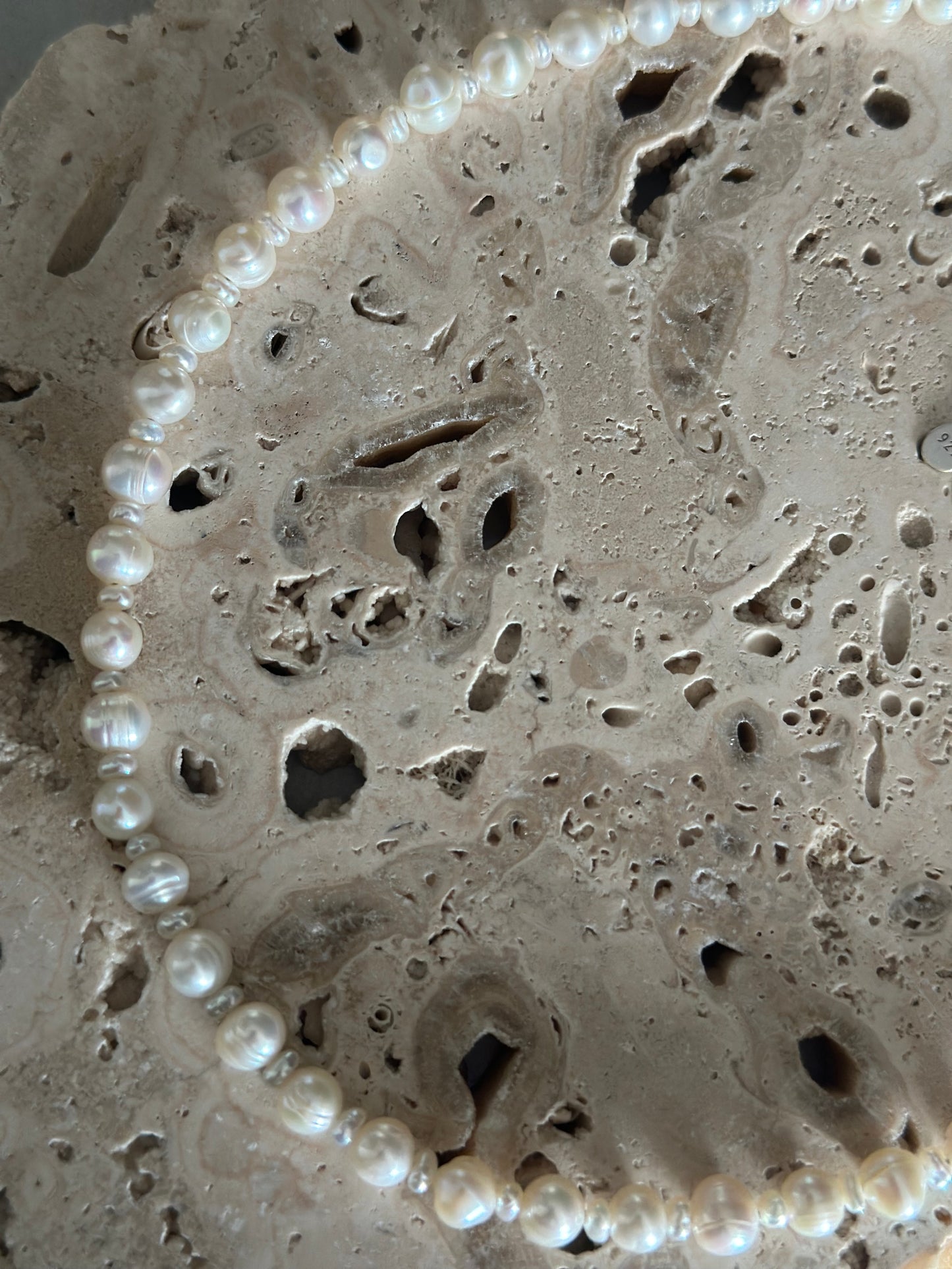 Everyday Glow Pearl Necklace