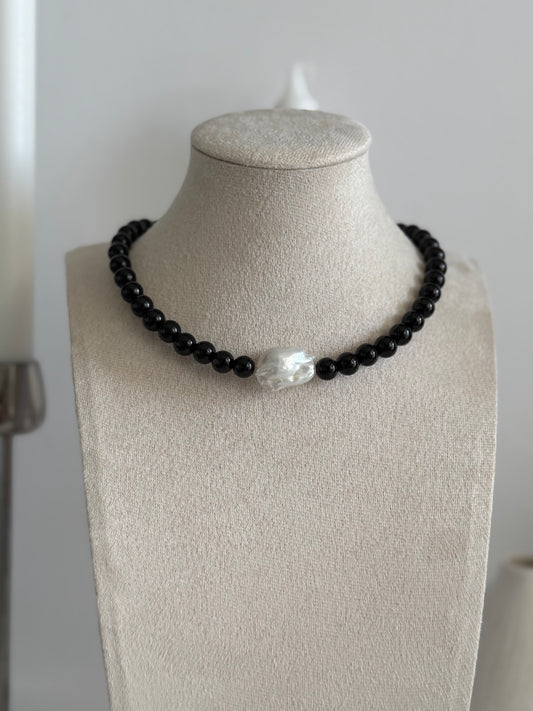 Victoria Necklace