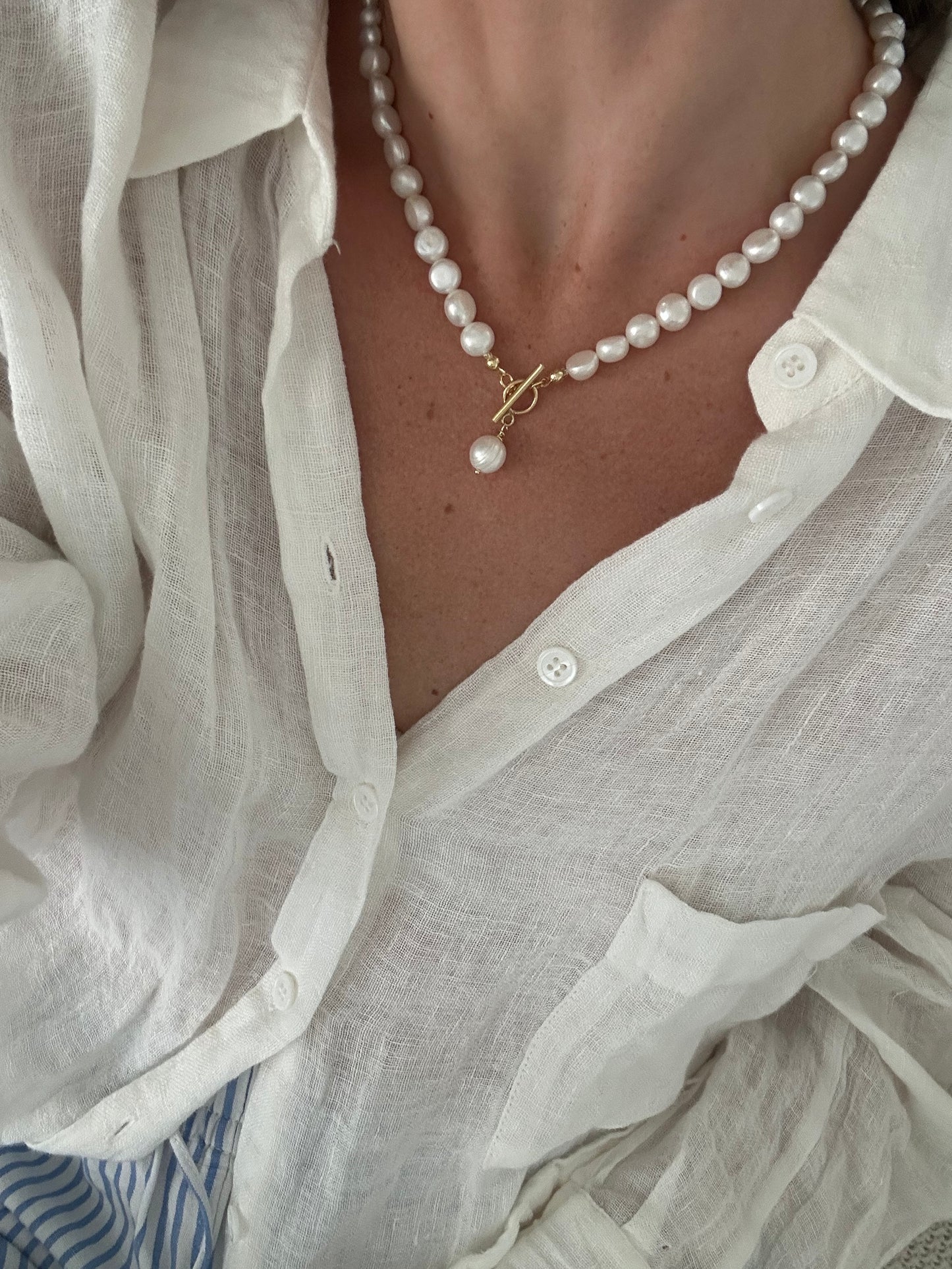 Bold Flat Pearl Chain