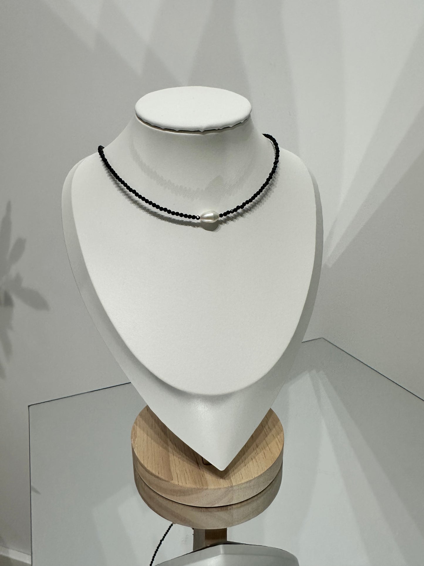 Colier turmalina cu charm perla