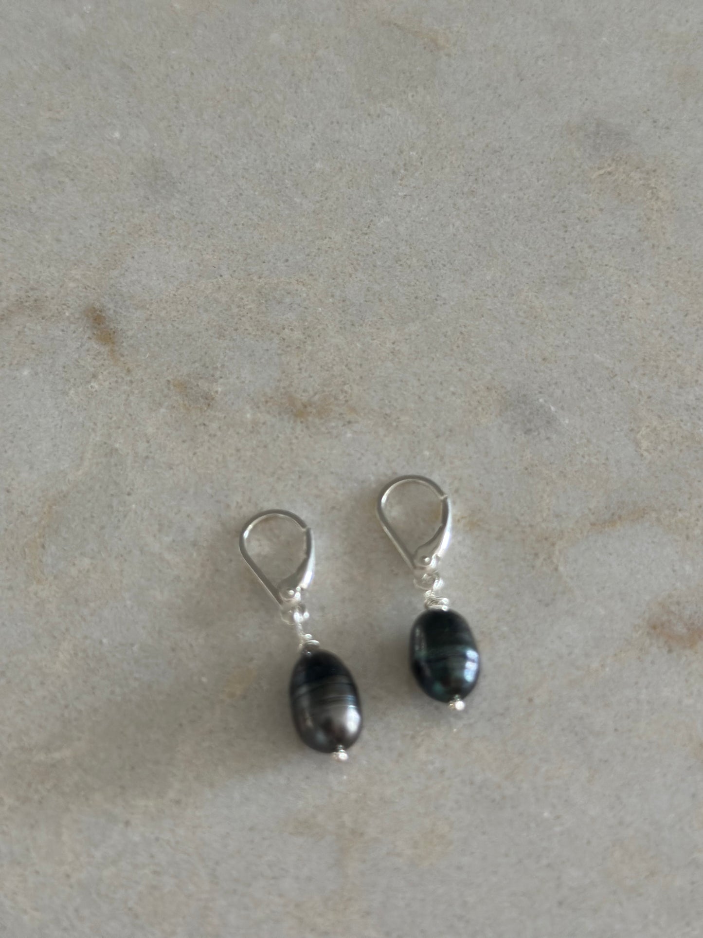 Black Pearl Drop Earrings