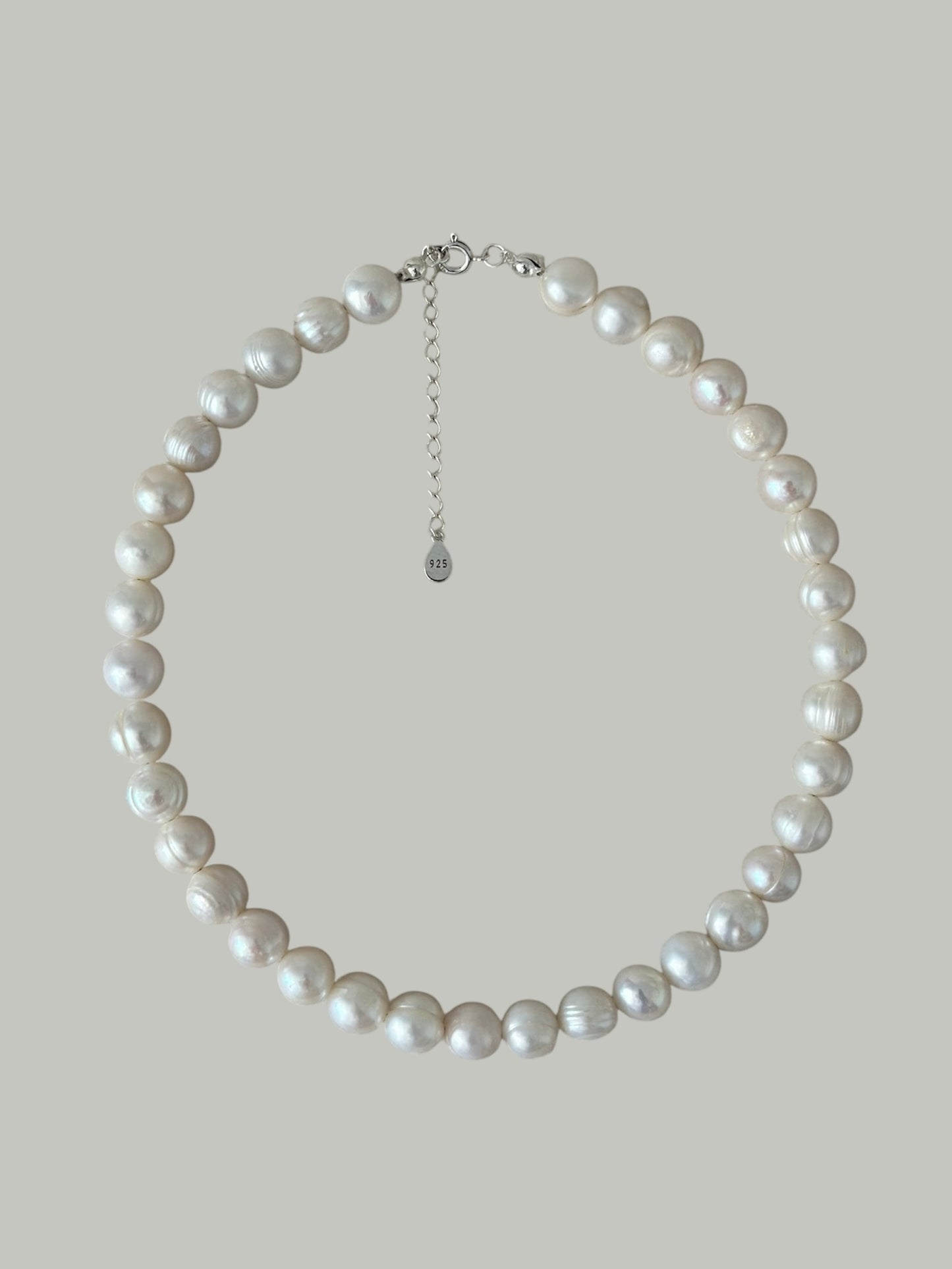 Bold Pearl Necklace