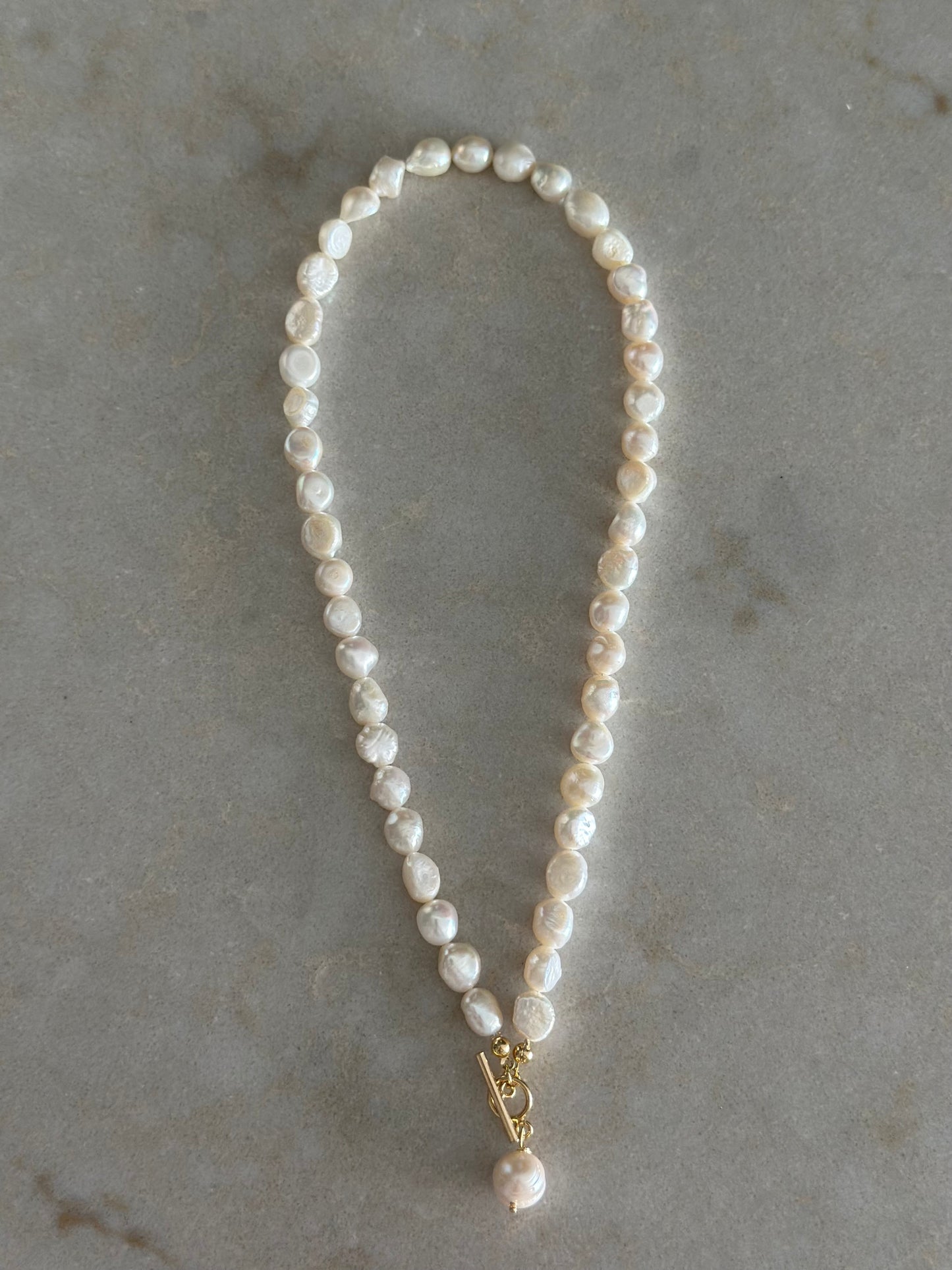 Perfectly Imperfect Bold Pearl Chain