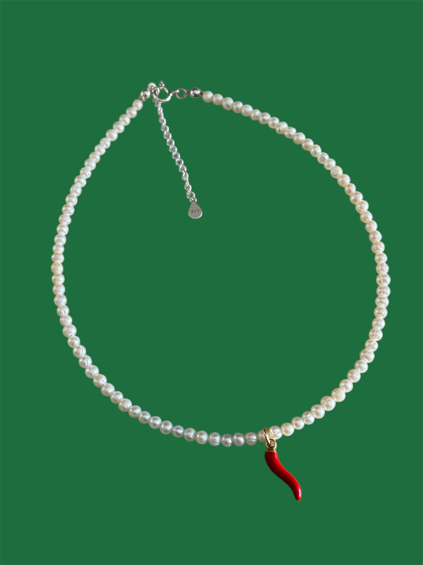 Baby Chilli Round Pearls Necklace