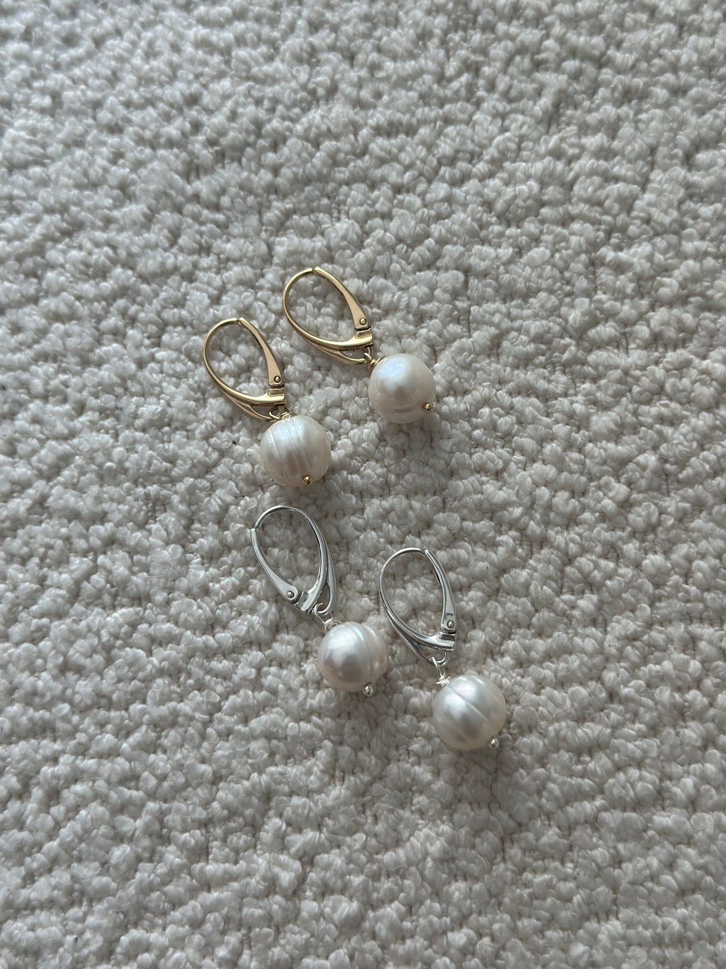 Bold Pearl Earrings (Silver)