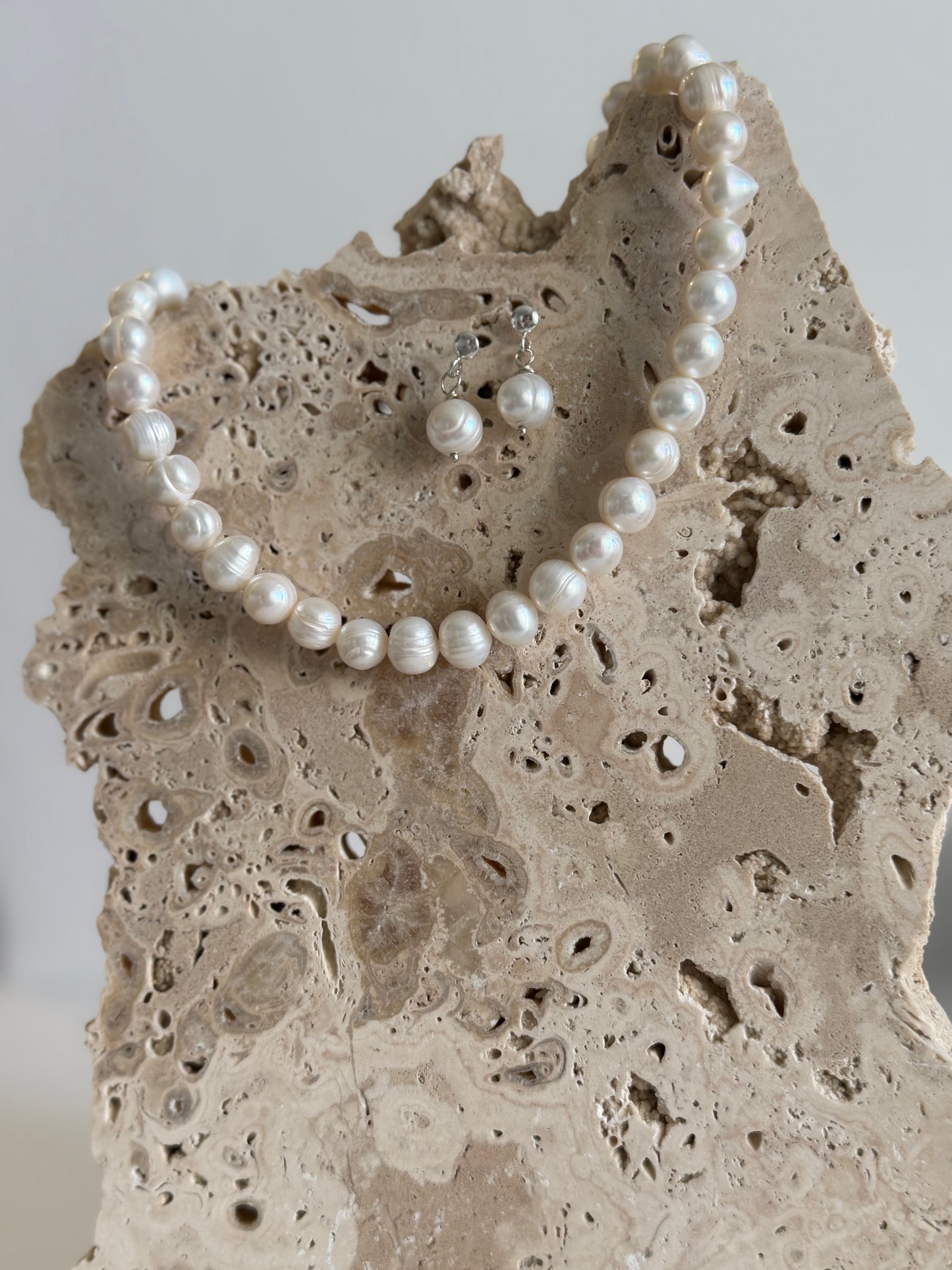 Bridal Bold Pearl Set / Set colier si cercei perle de cultura