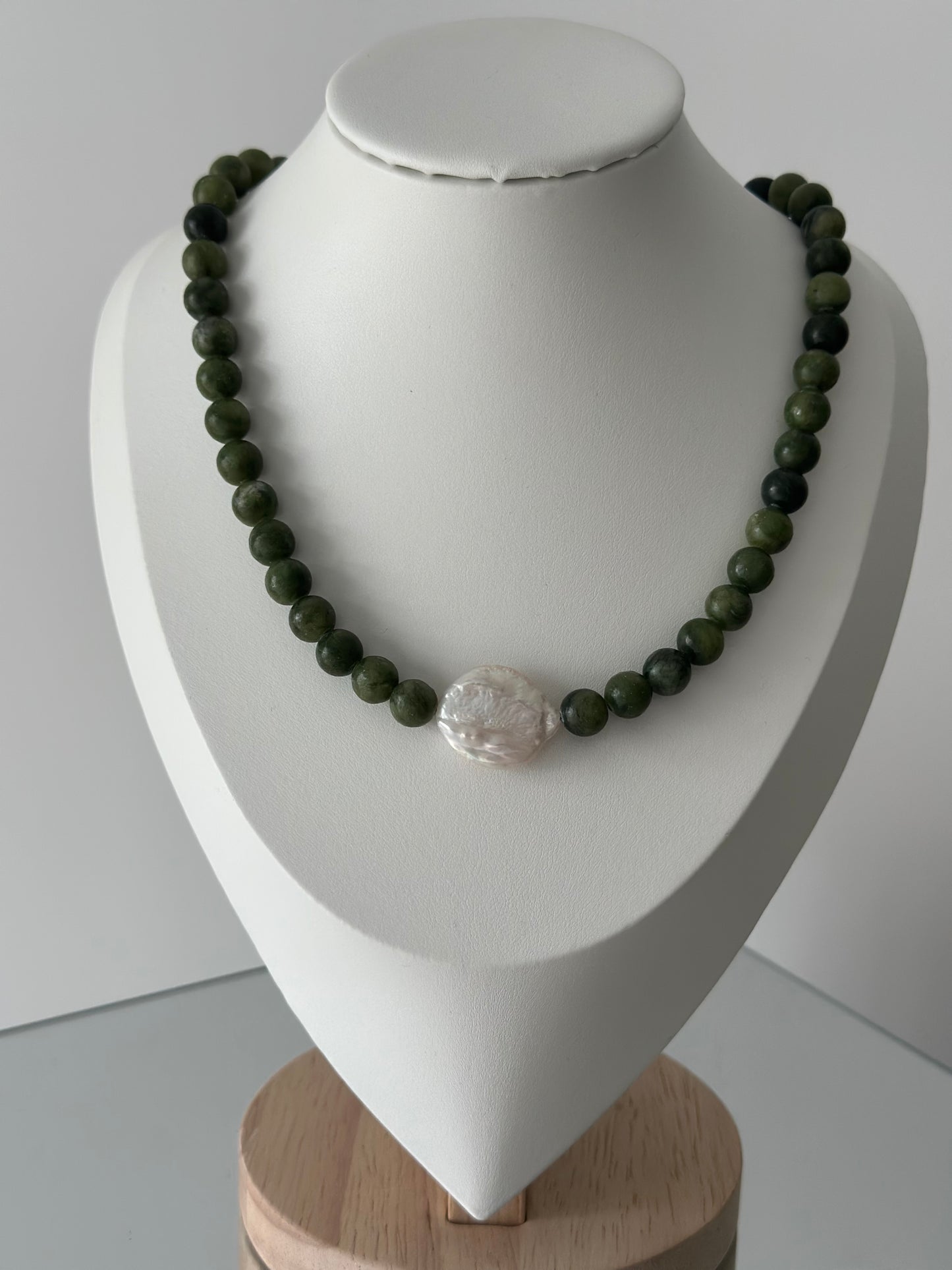 Autumn Pearl Necklace (Green)