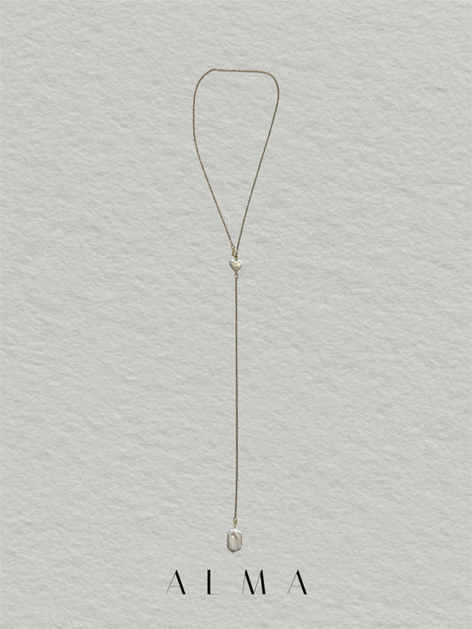 Alma Necklace