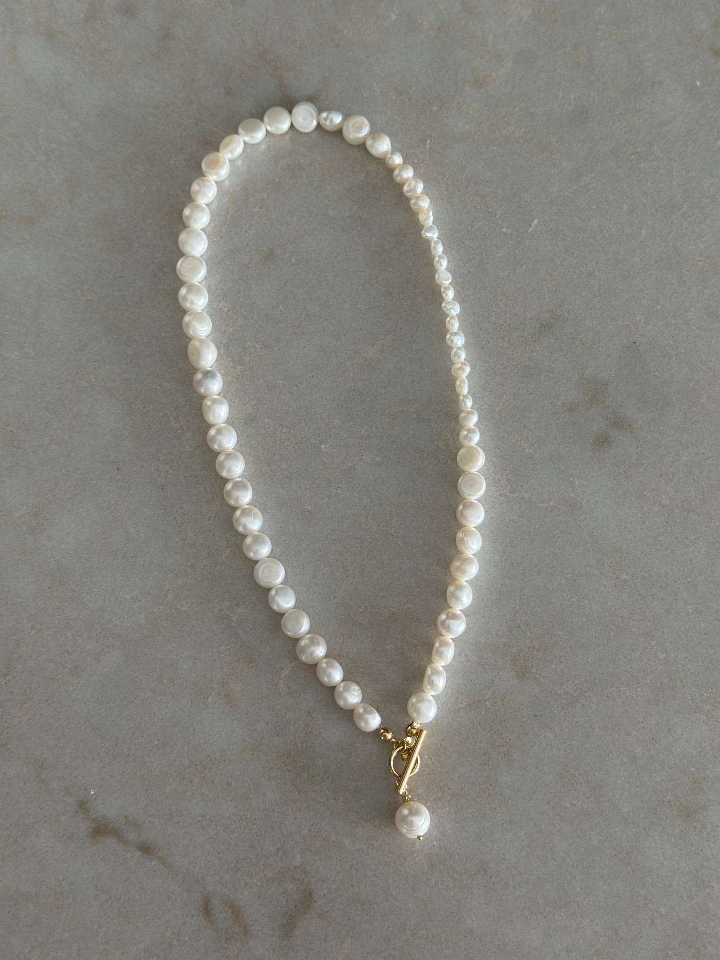 Bold Flat Pearl Chain