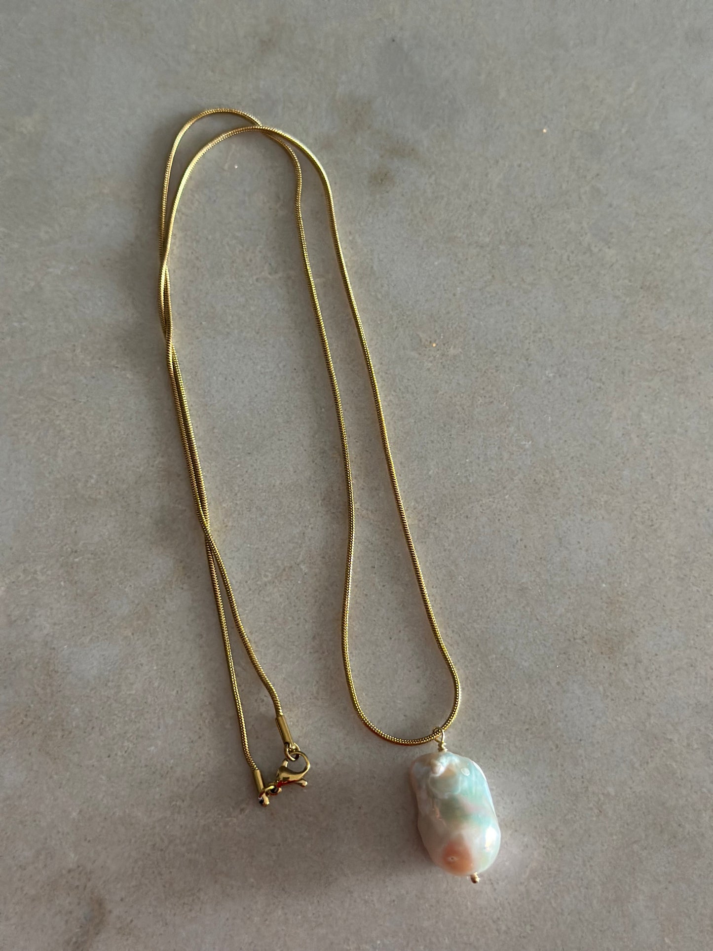 Lant snake cu perla baroc (Gold)