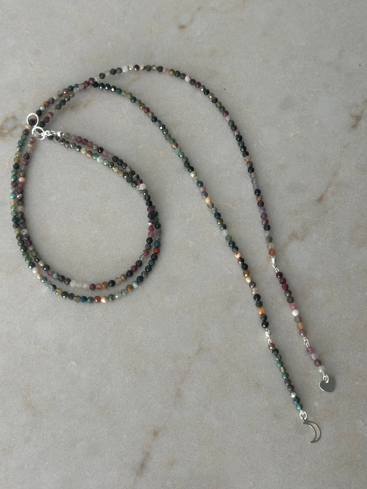 Colier lung Agat indian cu charm semiluna