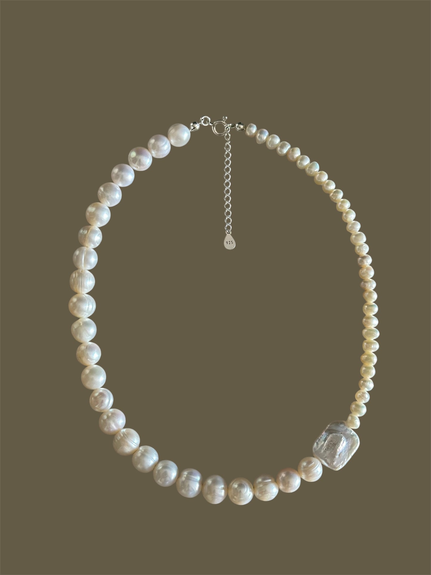 Minimalist side Pearl Necklace
