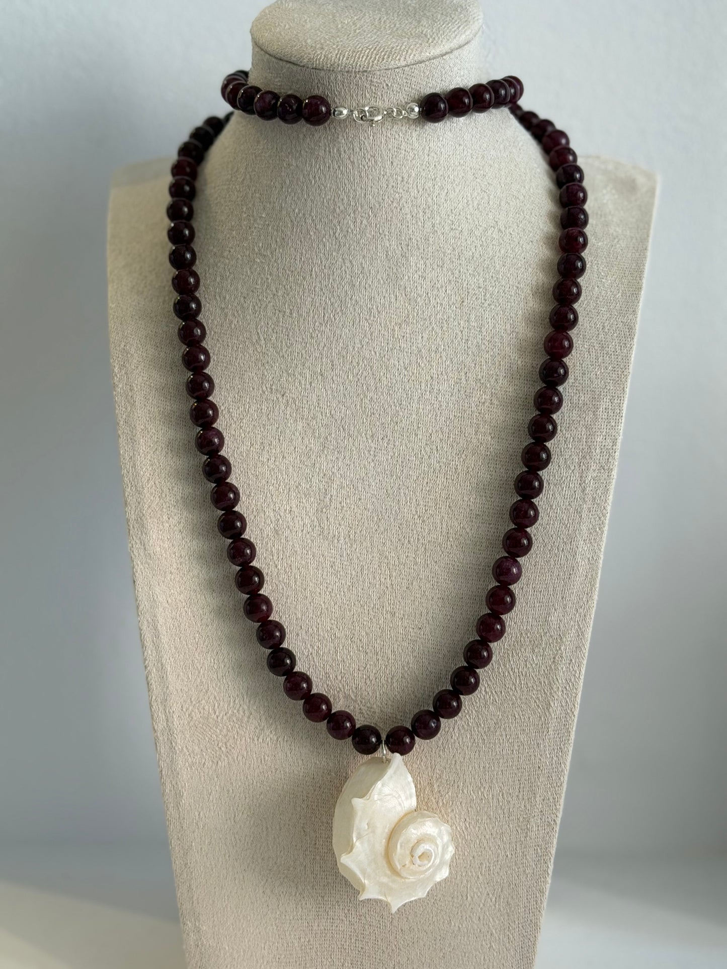 Sour Shell Long Necklace
