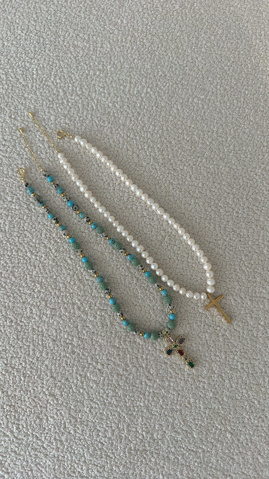 Cross Pendant Pearl Necklace