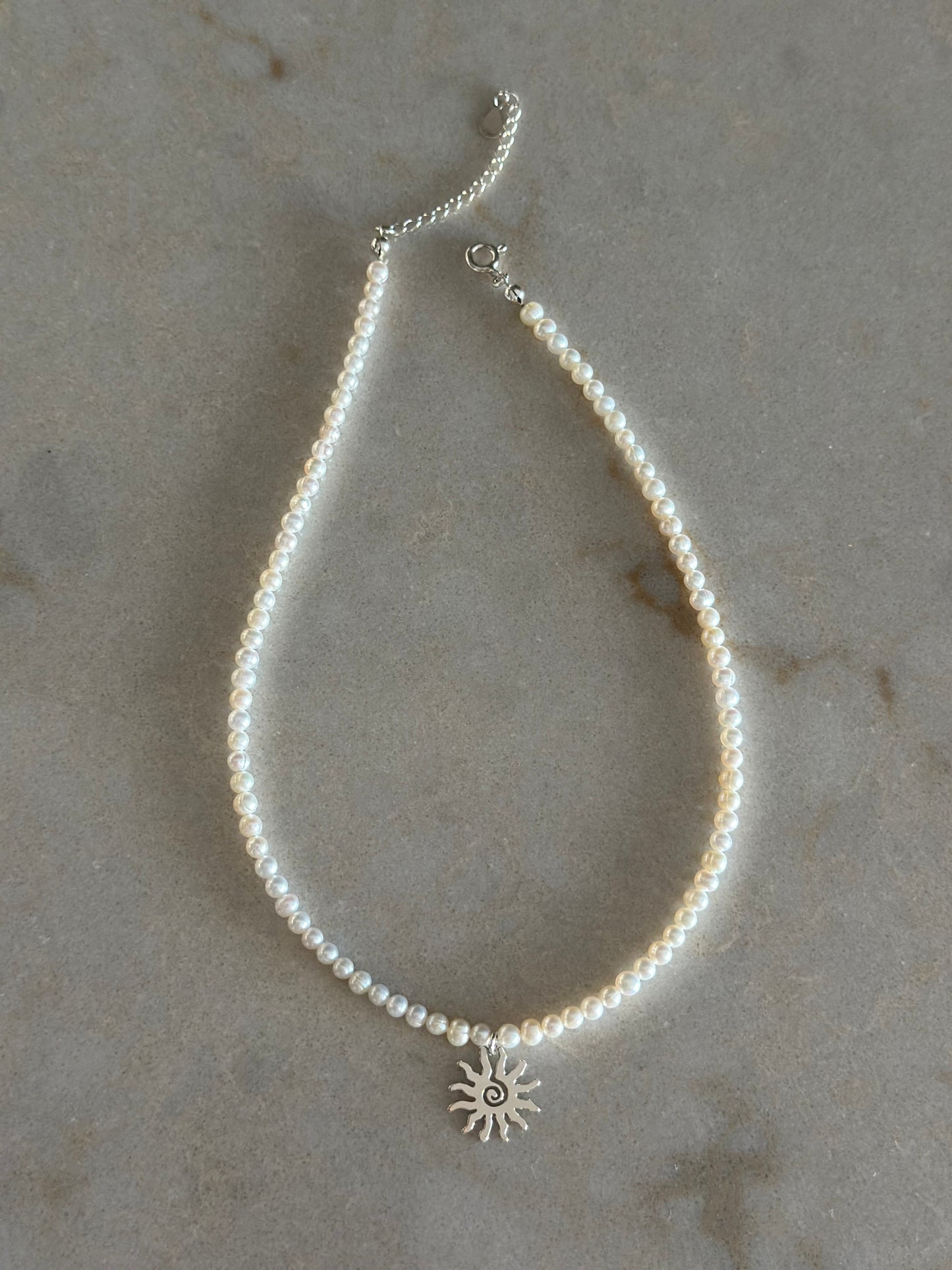 Sun Lover Round Baby Pearls Necklace