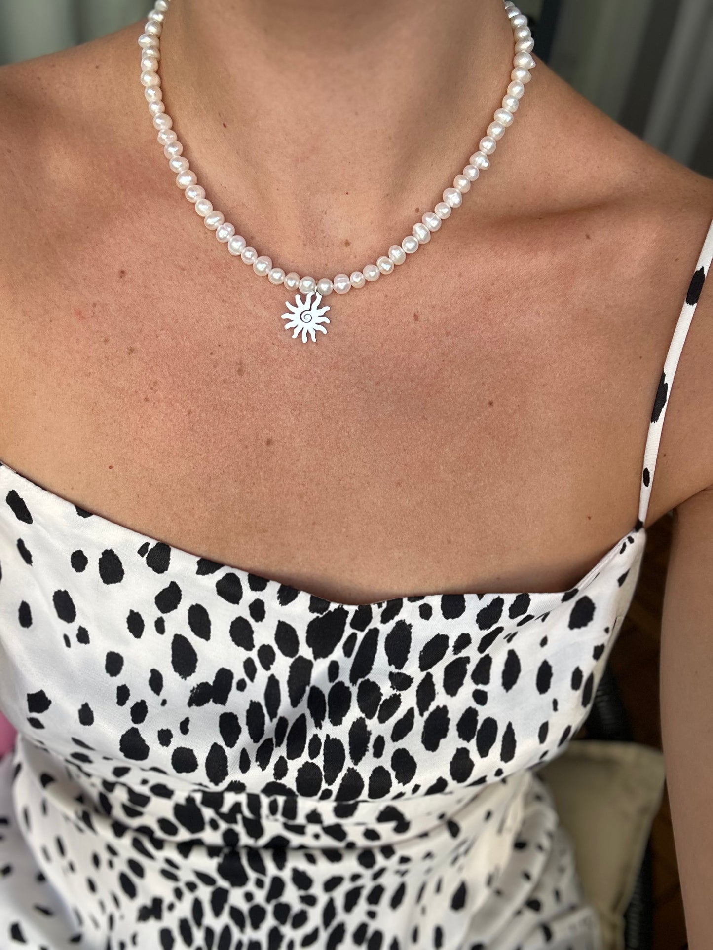 Sun Lover Necklace on Silver