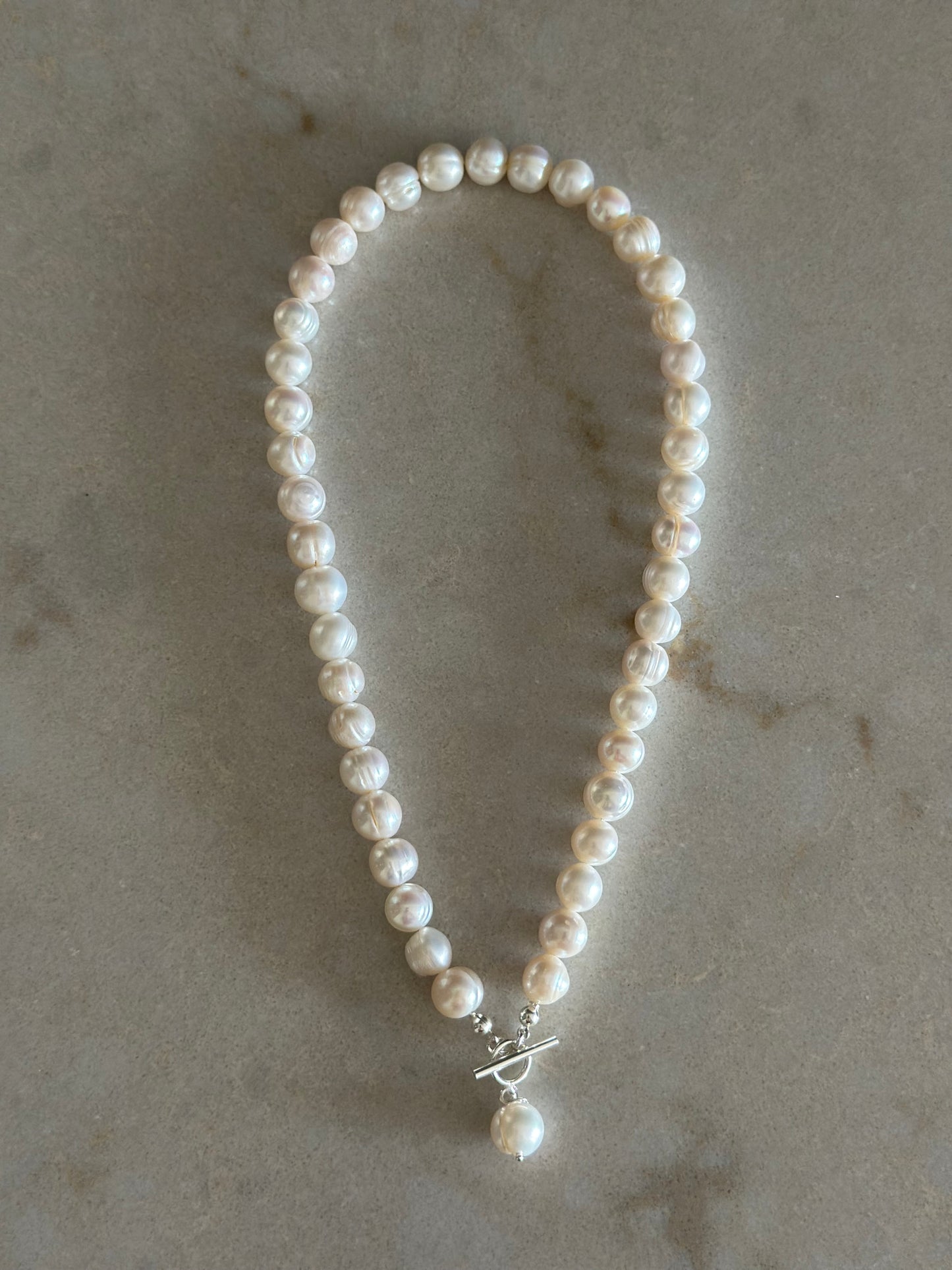 Bold Pearl Silver Chain