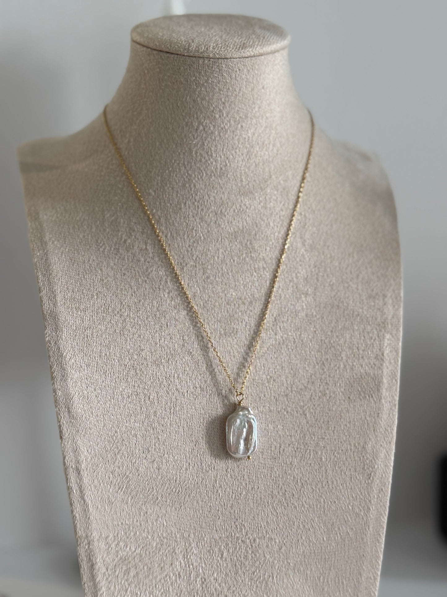 Baroque Pearl Necklace