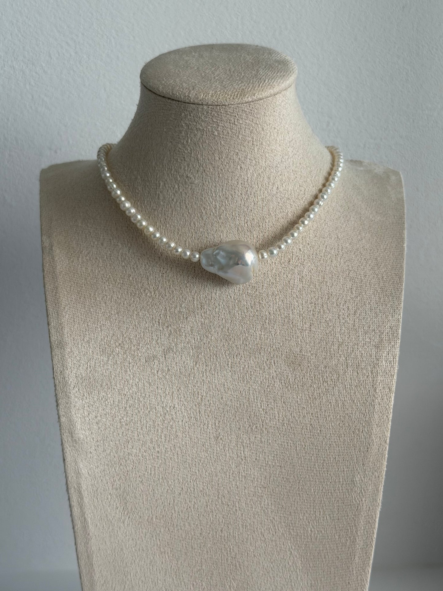 Round Baby Pearls Necklace with Baroque Pearl Charm