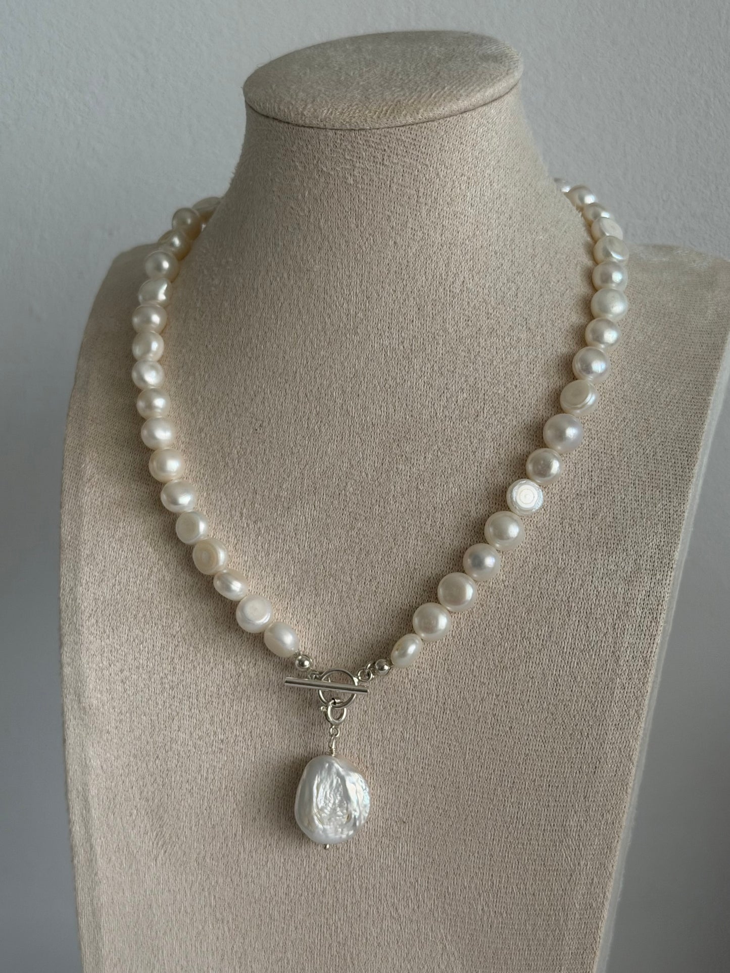 Baroque Bold Flat Pearl Necklace
