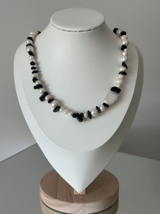 Onyx Pearl Necklace