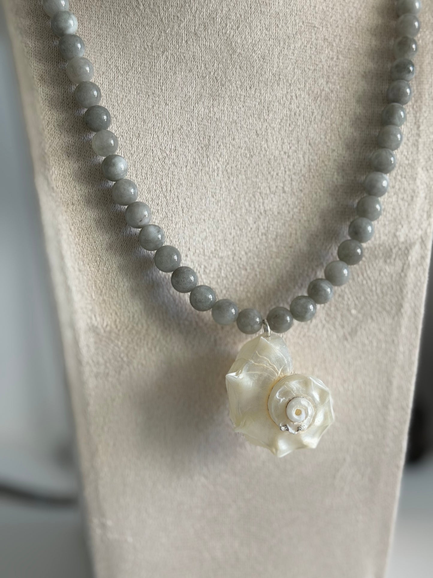Luna Shell Long Necklace