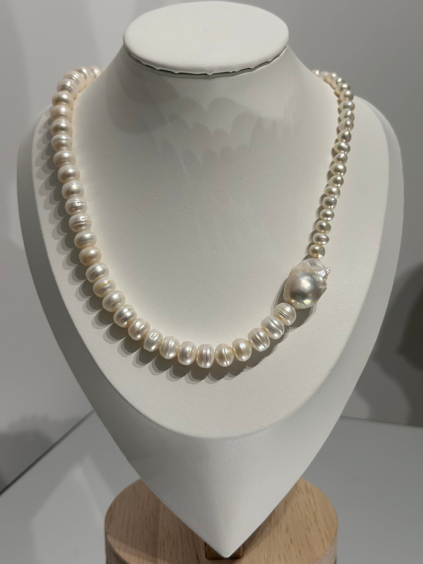 Minimalist Baroque side Pearl Necklace