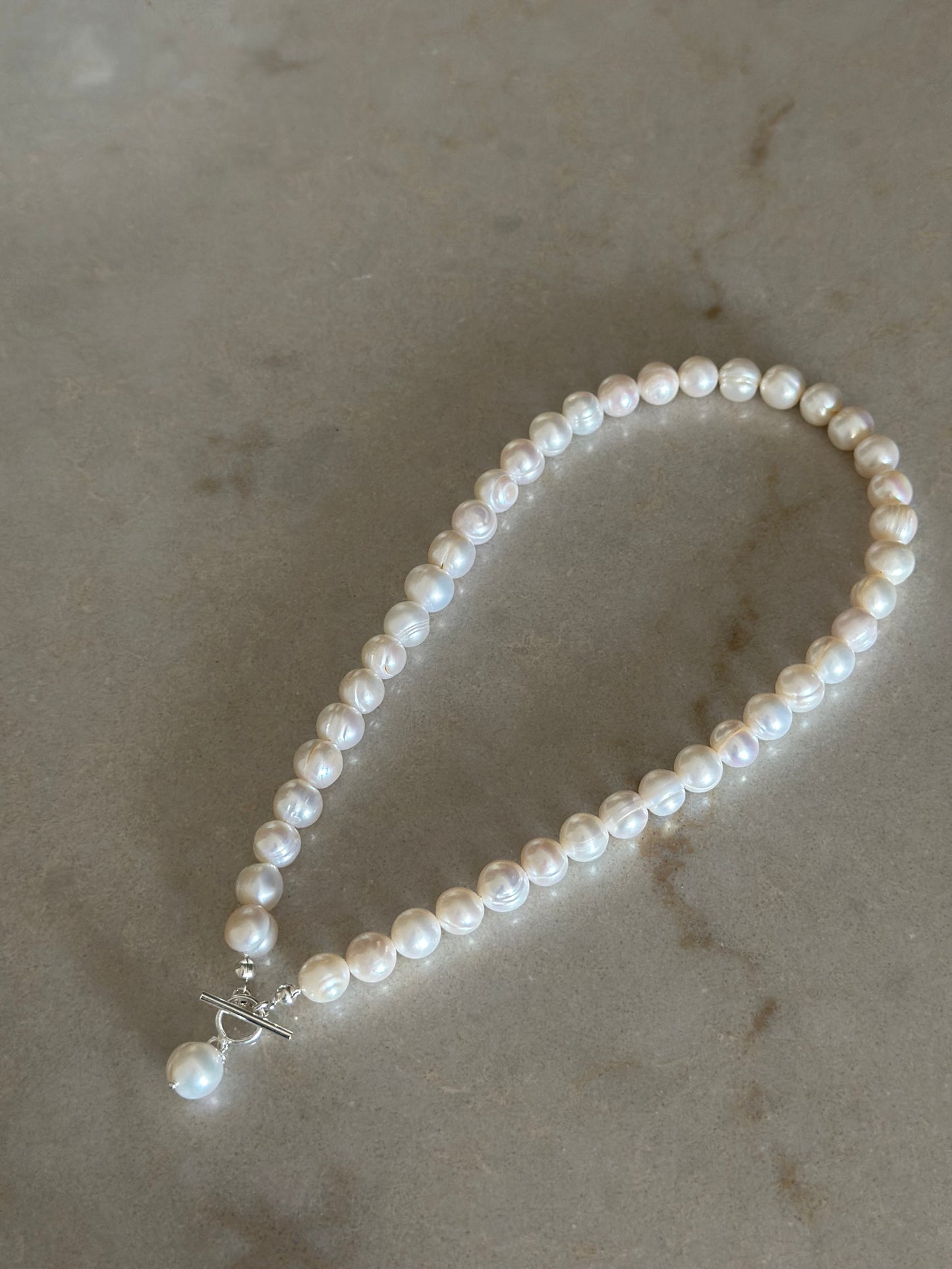 Bold Pearl Silver Chain