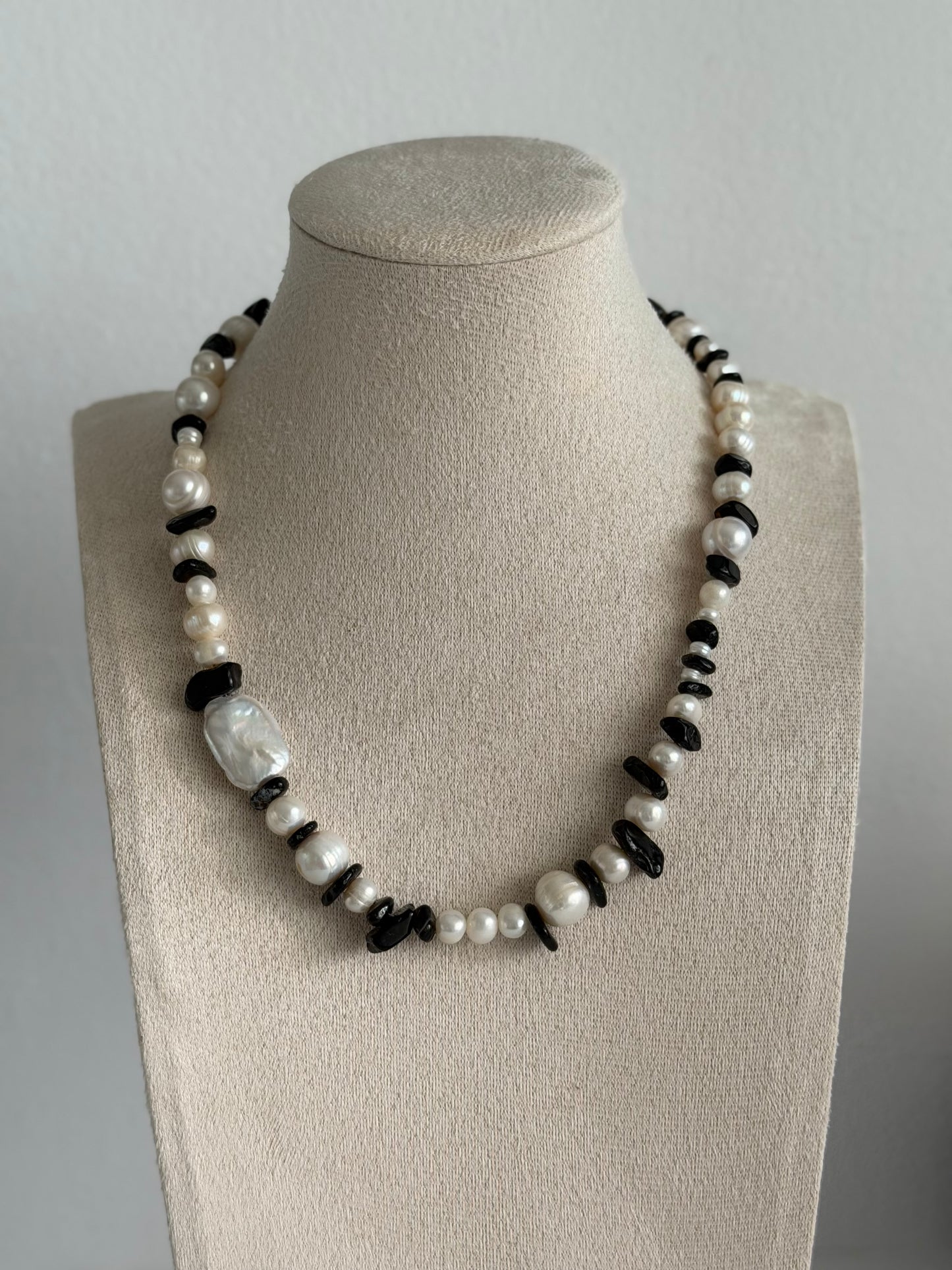 Onyx Pearl Necklace