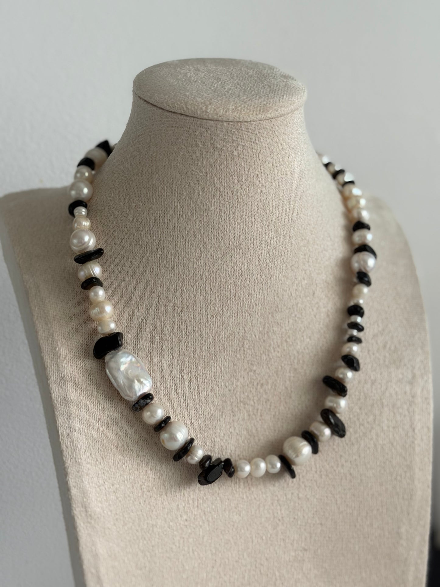 Onyx Pearl Necklace
