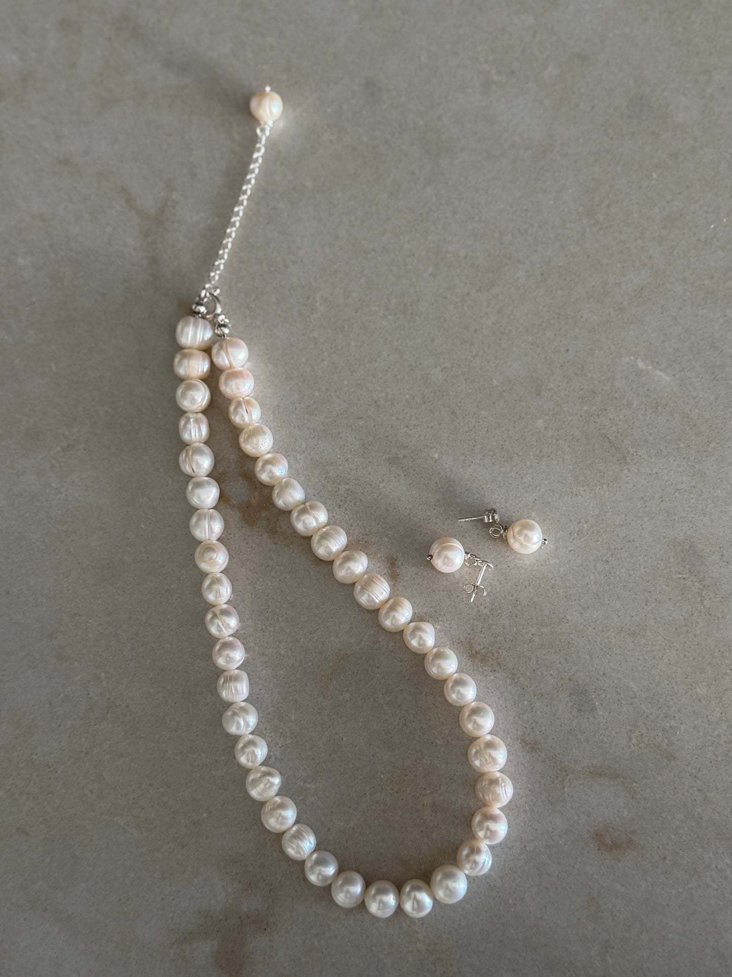 Bridal Bold Pearl Set / Set colier si cercei perle de cultura