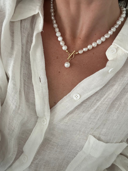 Bold Flat Pearl Chain