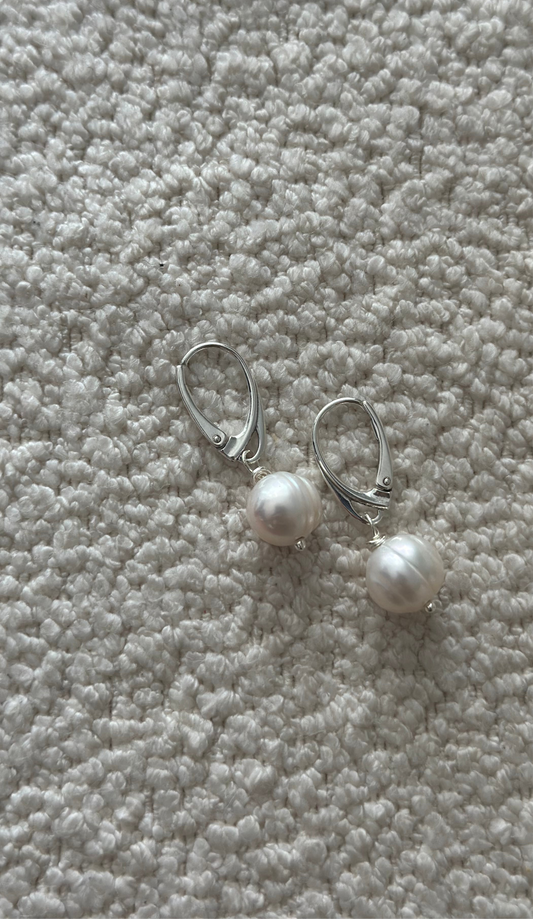 Bold Pearl Earrings (Silver)