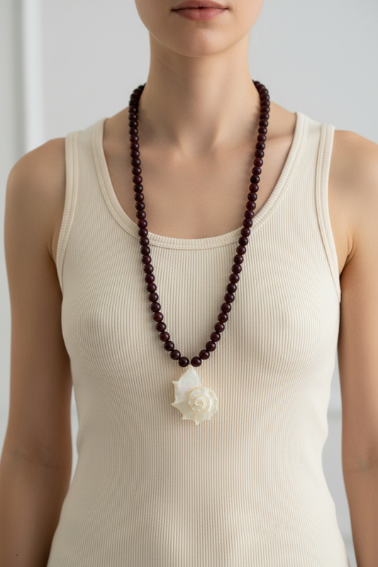 Sour Shell Long Necklace