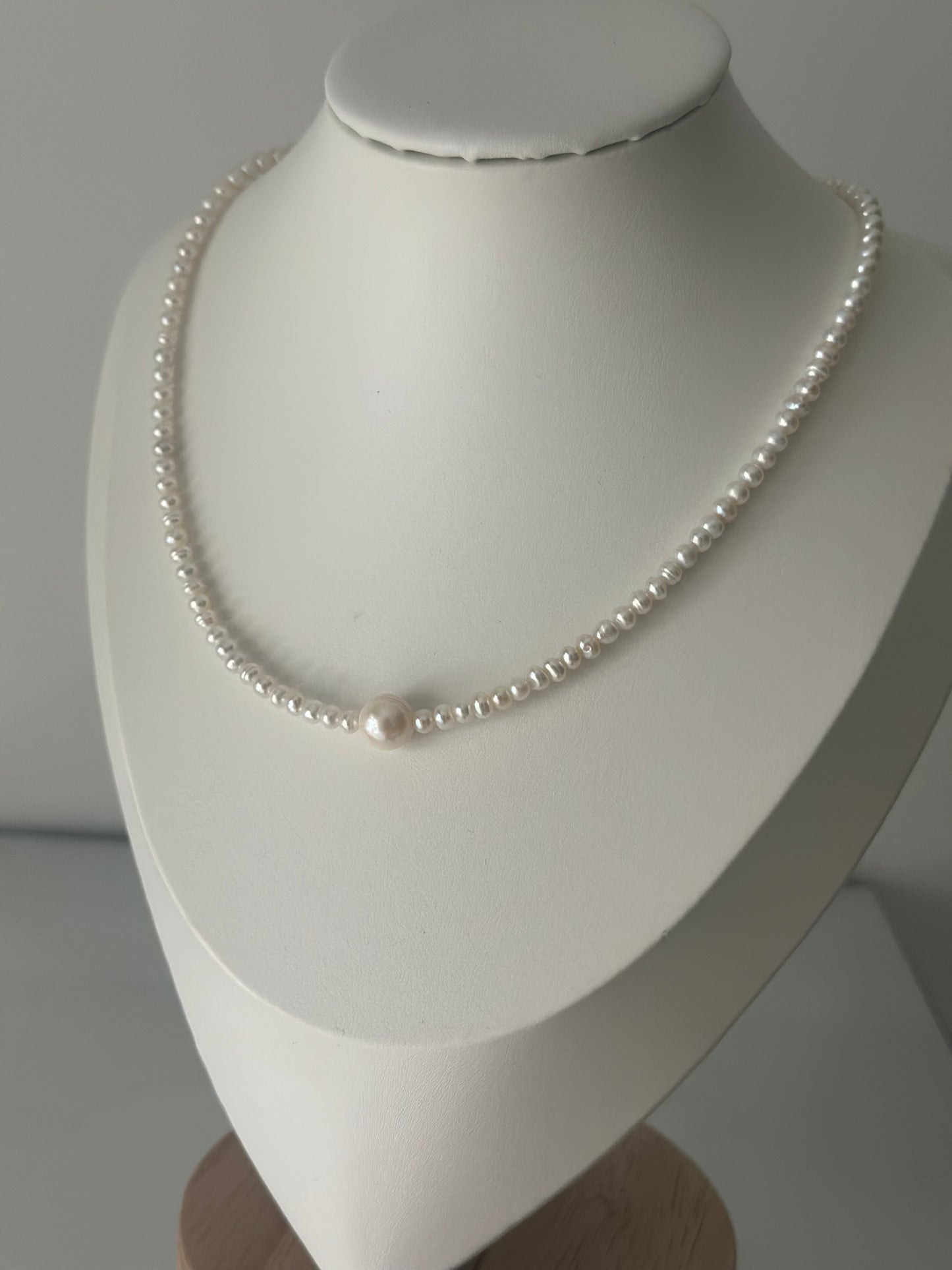 Elegant Freshwater Pearl Necklace