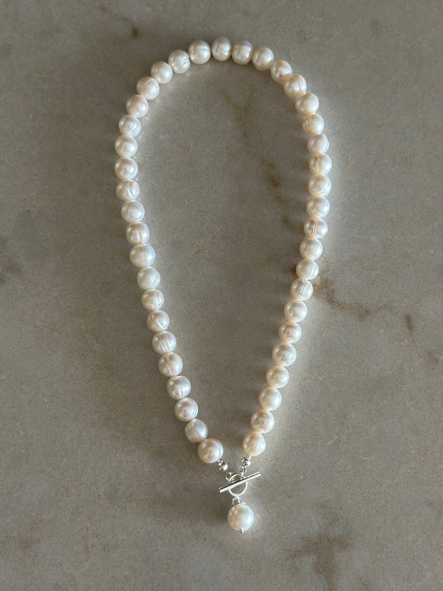Bold Pearl Silver Chain
