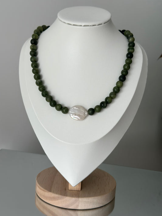 Autumn Pearl Necklace (Green)