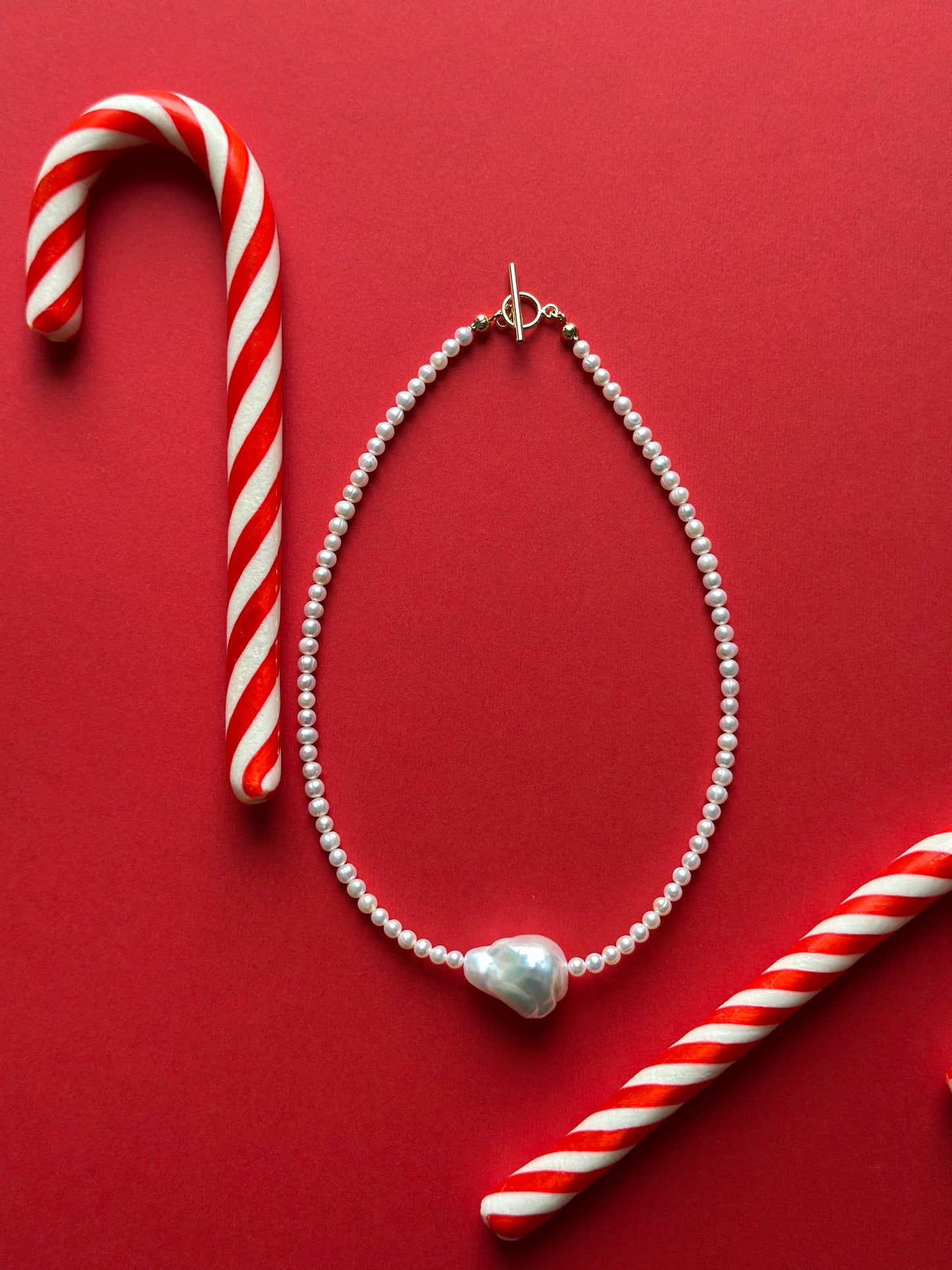 Round Baby Pearls Necklace with Baroque Pearl Charm