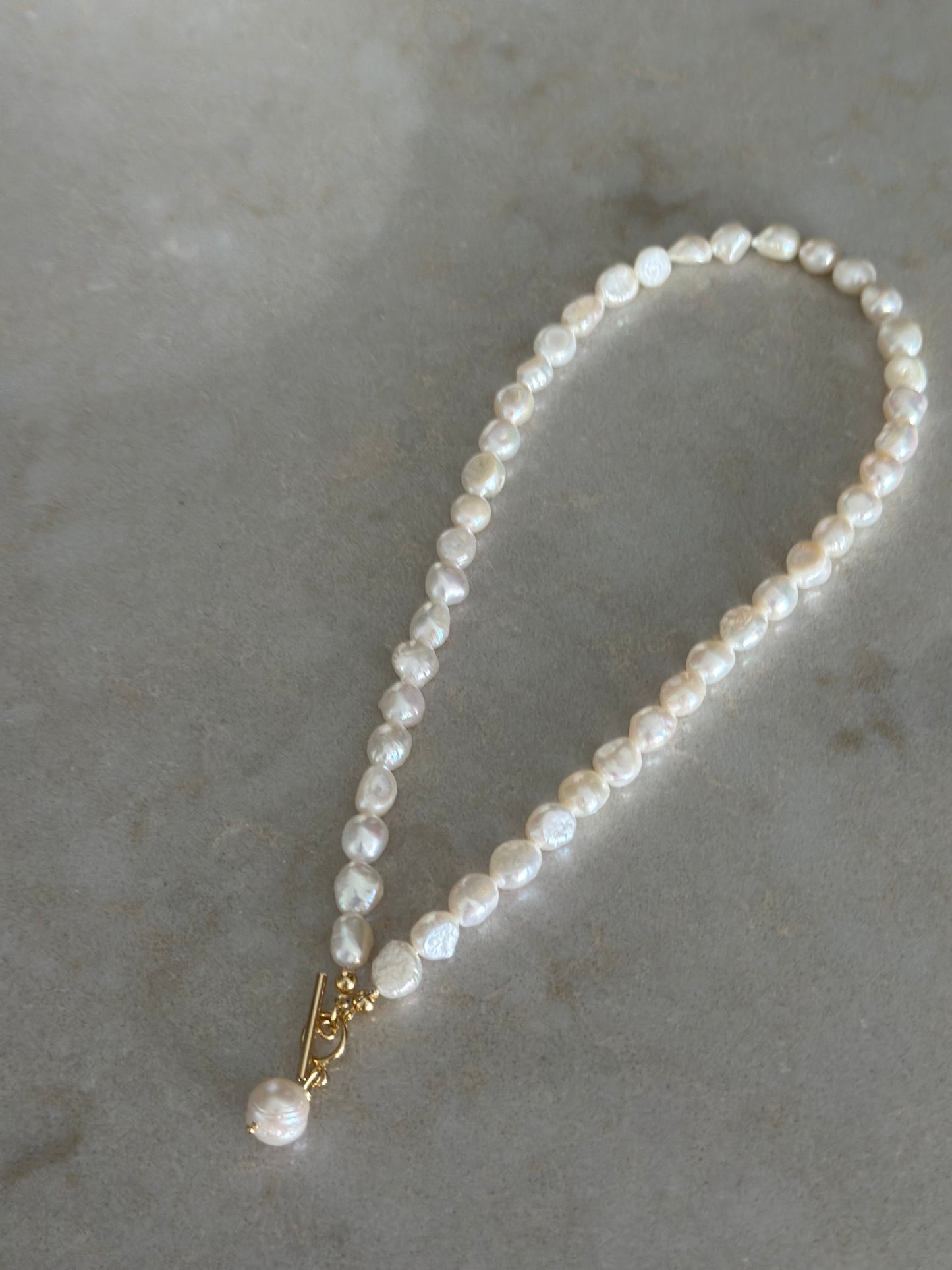 Perfectly Imperfect Bold Pearl Chain