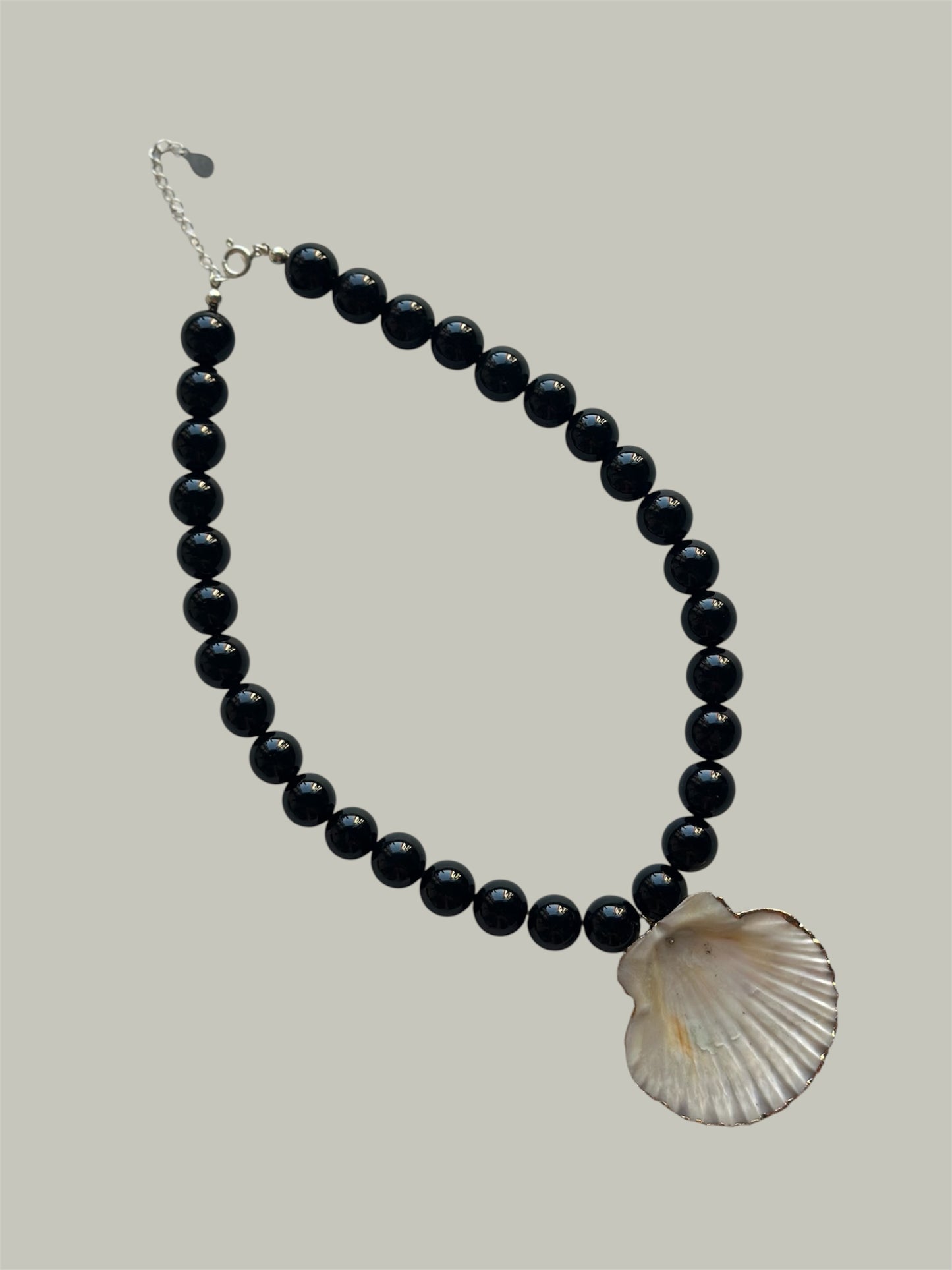 Chunky Onyx Shell Necklace